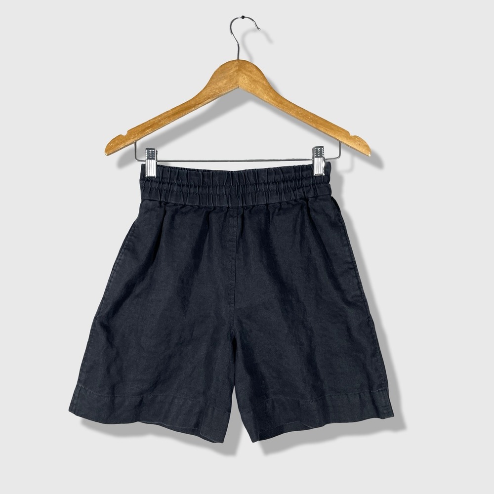 COS Linen Shorts Womens XS Black Minimalist Quiet Luxury Coastal Summer
